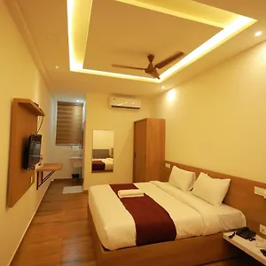 Hydepark Regency Hotel