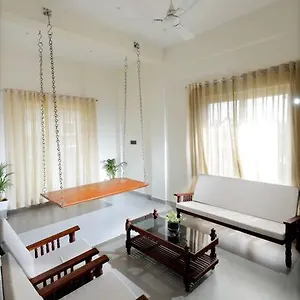 Eazy Homes Holiday home