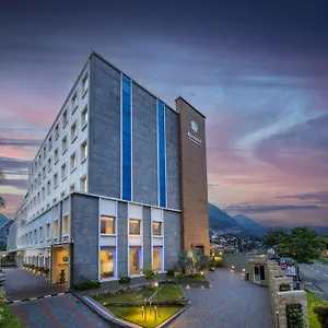5* Hotel Distrikt 9